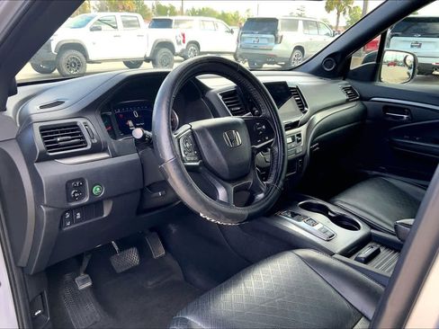 Used 2020 Honda Passport EX-L image 17