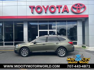 Used 2017 Subaru Outback 2.5i Touring AWD/4WD video 1
