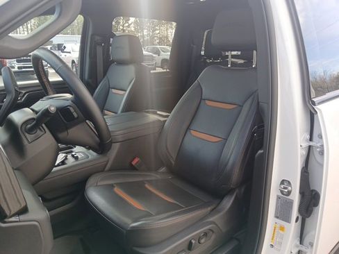 Used 2024 GMC Sierra 2500 AT4 w/ AT4 Premium Plus Package image 40