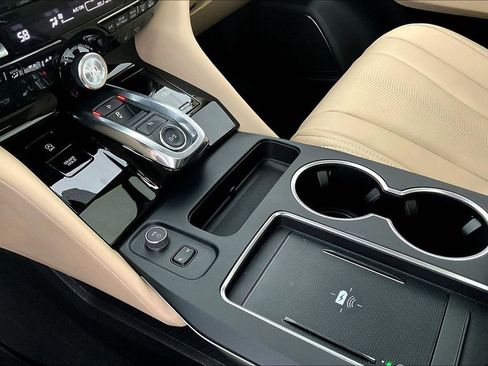 Certified 2026 Acura MDX w/ Technology Package image 17