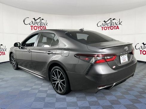 Used 2024 Toyota Camry SE FWD image 6