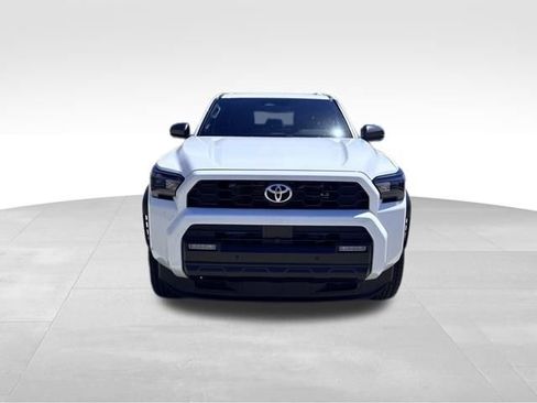 Used 2026 Toyota 4Runner TRD Off-Road Premium AWD/4WD image 5