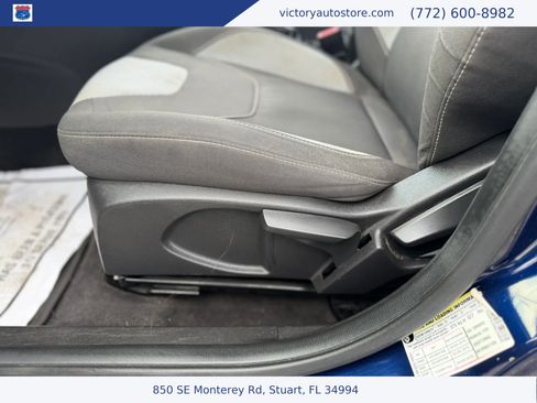 Used 2017 Ford Focus ST FWD image 20