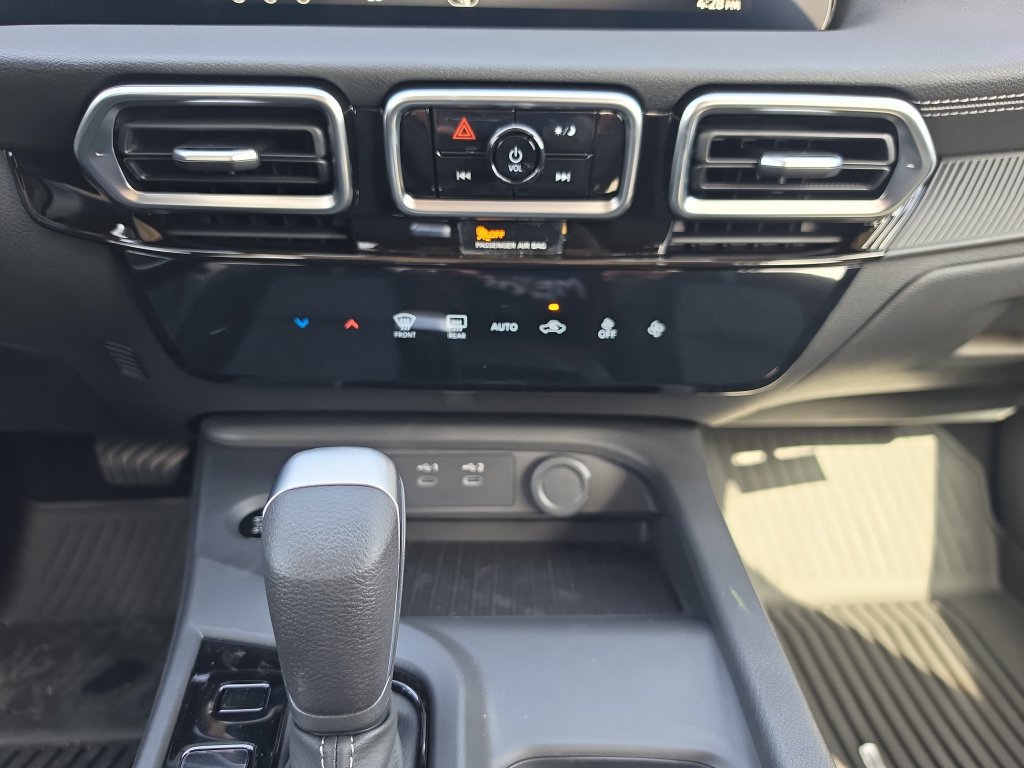 New 2027 Nissan Sentra SV FWD image 16