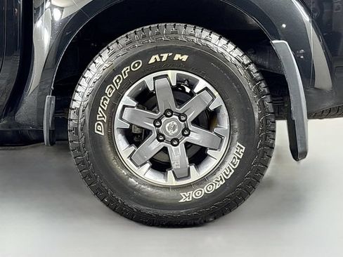 Used 2020 Nissan Frontier PRO-4X AWD/4WD image 33