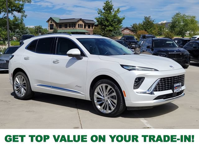 Used 2025 Buick Envision Avenir AWD/4WD image 1