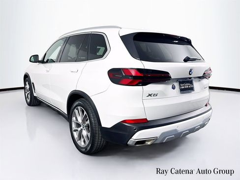 Used 2024 BMW X5 xDrive40i w/ Premium Package AWD/4WD image 5