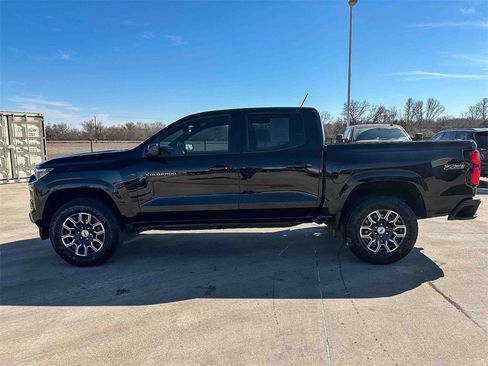 Used 2023 Chevrolet Colorado Z71 w/ Z71 Convenience Package 2 image 6