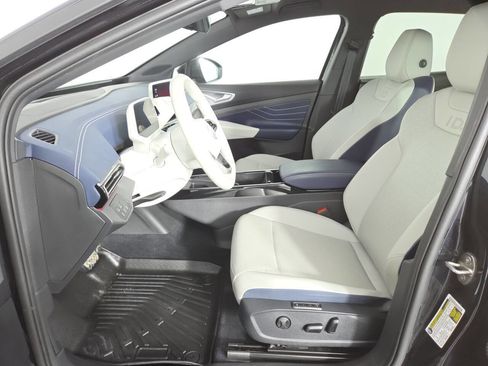 Used 2023 Volkswagen ID.4 Pro S Plus AWD/4WD image 14