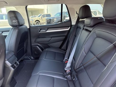 New 2026 GMC Terrain Denali w/ LPO, Black Badging Package AWD/4WD image 5