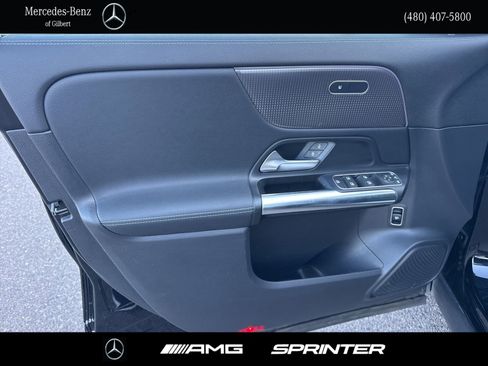 Certified 2022 Mercedes-Benz GLA 250 image 11