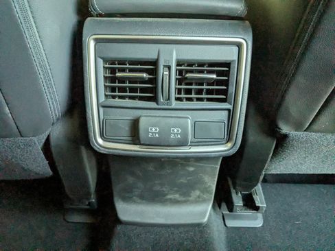 Used 2023 Subaru Forester Limited AWD/4WD image 21