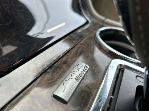 Used 2015 Lincoln Navigator 4WD image 33