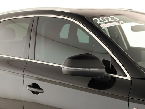 Certified 2023 Audi Q5 2.0T Premium w/ Convenience Package image 33