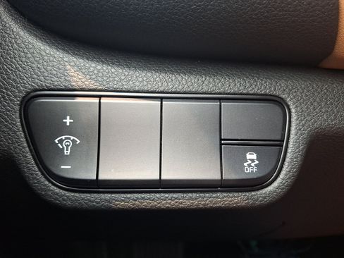 Used 2024 Kia Seltos SX AWD/4WD image 24