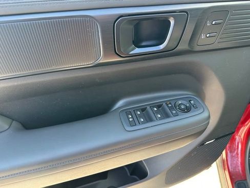 Used 2024 Hyundai Santa Fe Calligraphy AWD/4WD image 22