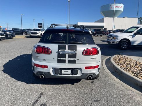Used 2018 MINI Cooper Clubman S image 4