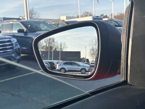 Used 2022 Ford Escape SE w/ Convenience Package image 40