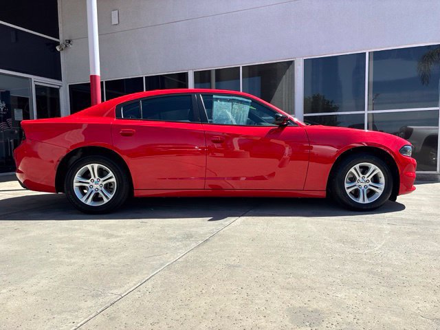 Used 2023 Dodge Charger SXT RWD image 2