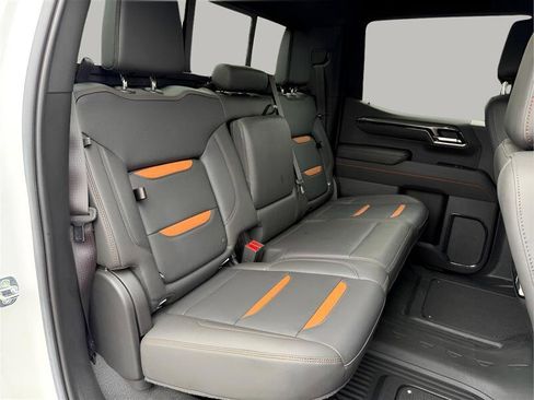 Used 2022 GMC Sierra 1500 AT4 w/ AT4 Preferred Package image 26