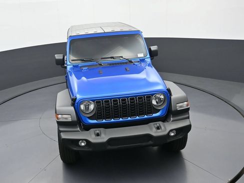 Used 2026 Jeep Wrangler Unlimited Sport AWD/4WD image 22