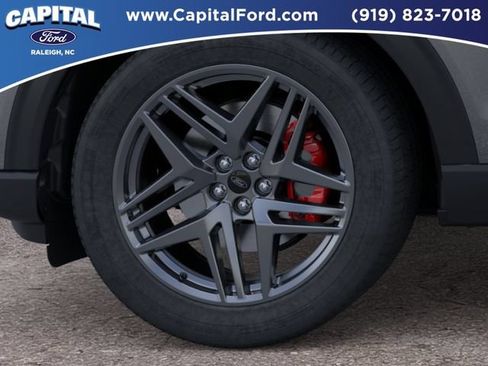 New 2026 Ford Explorer ST-Line w/ ST-Line Street Pack AWD/4WD image 19