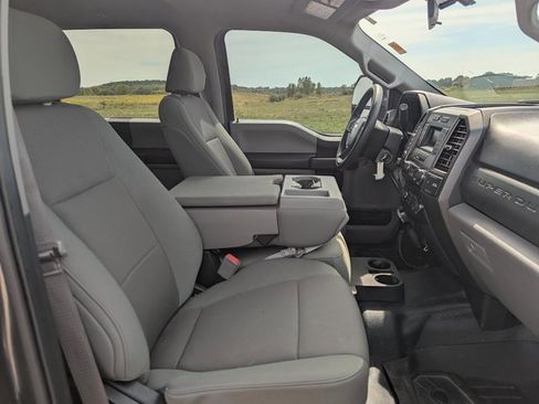 Used 2018 Ford F350 XL w/ Power Equipment Group image 25