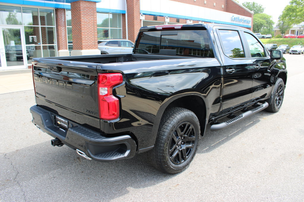 New 2026 Chevrolet Silverado 1500 RST w/ Safety Package AWD/4WD image 37