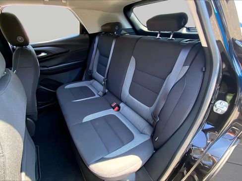Used 2026 Chevrolet TrailBlazer LS w/ LS Convenience Package FWD image 21