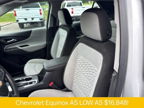Used 2020 Chevrolet Equinox LS w/ LPO, Floor Liner Package FWD image 15