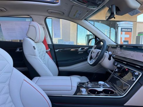 New 2025 Genesis GV80 3.5T e-SC AWD/4WD image 34