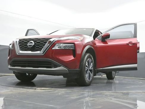 Used 2023 Nissan Rogue SV FWD image 51