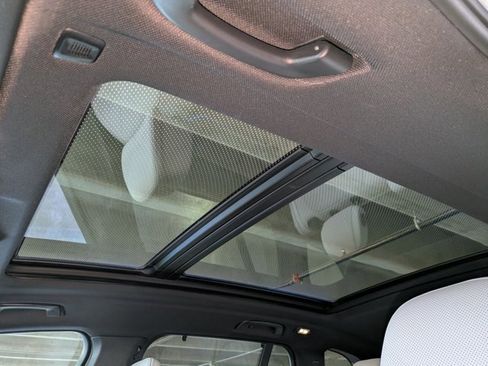 Used 2023 BMW X5 xDrive45e w/ Executive Package image 18