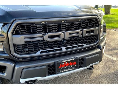 Used 2019 Ford F150 Raptor w/ Equipment Group 802A Luxury AWD/4WD image 31