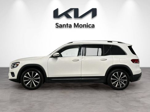 Used 2021 Mercedes-Benz GLB 250 image 2