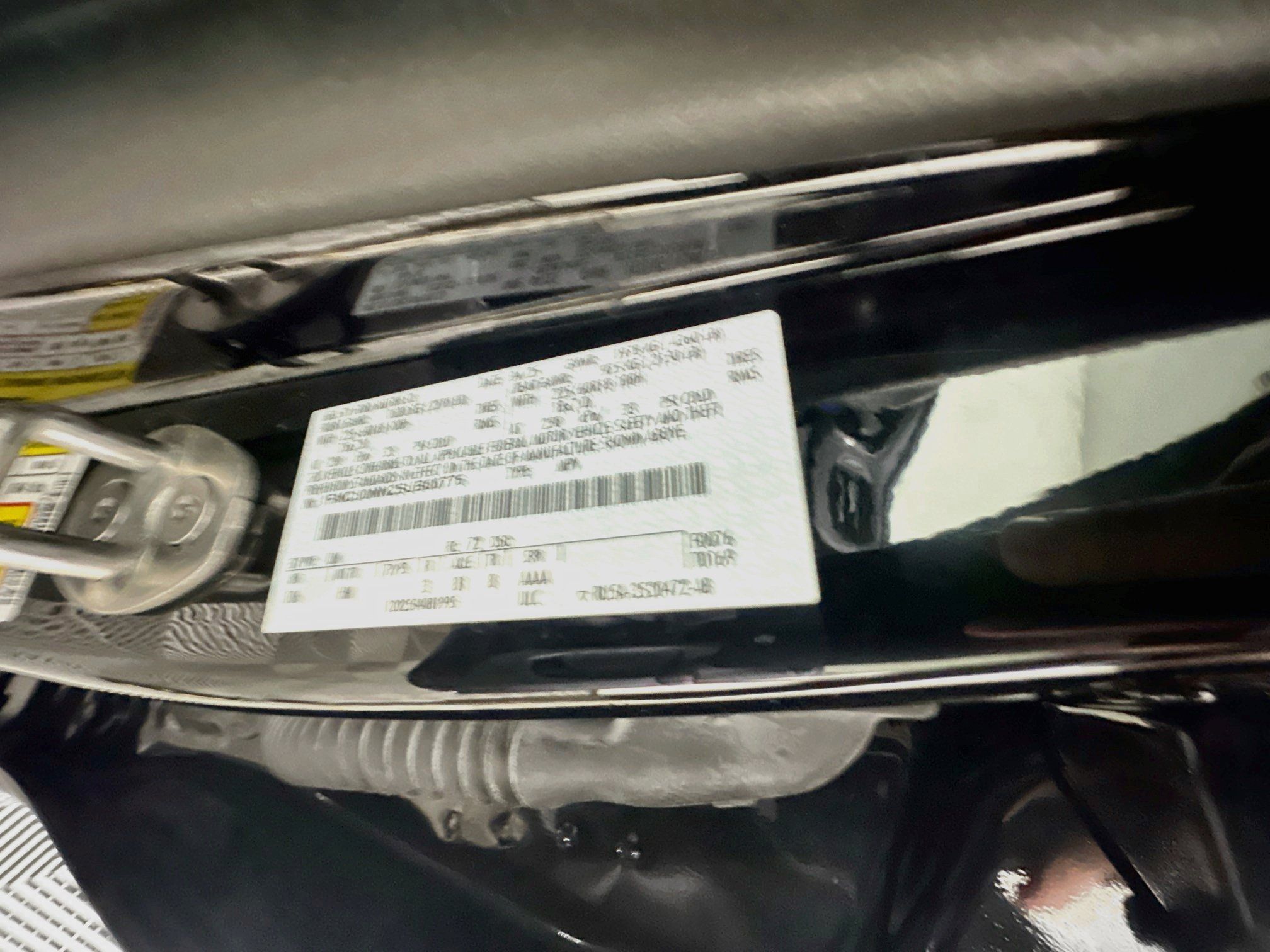 Used 2025 Ford Escape ST-Line FWD image 12