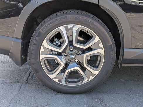 Used 2023 Subaru Ascent Touring AWD/4WD image 11