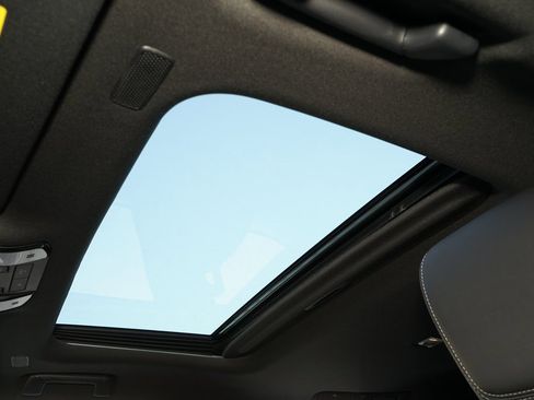 Used 2025 Lexus GX 550 image 20