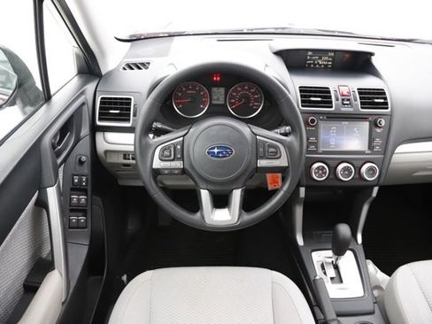 Used 2018 Subaru Forester 2.5i w/ Alloy Wheel Package image 15