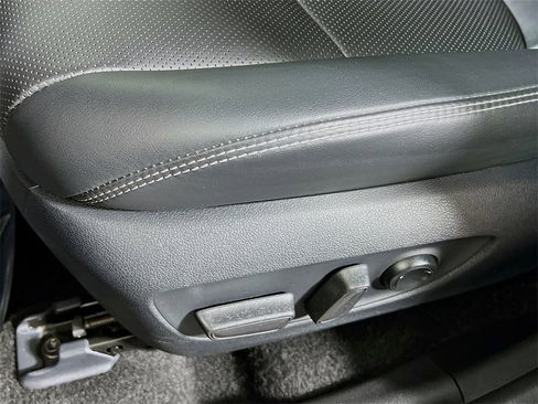 Used 2024 Toyota RAV4 Limited image 18