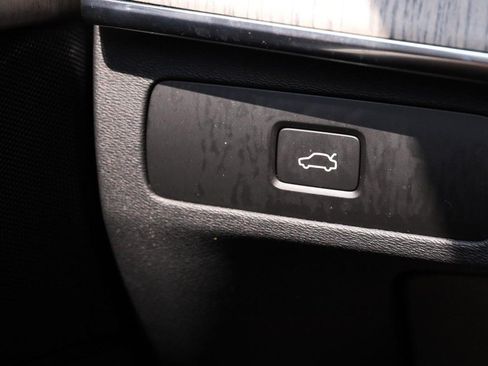 Used 2023 Volvo XC90 B6 Ultimate w/ Protection Package Premier AWD/4WD image 25