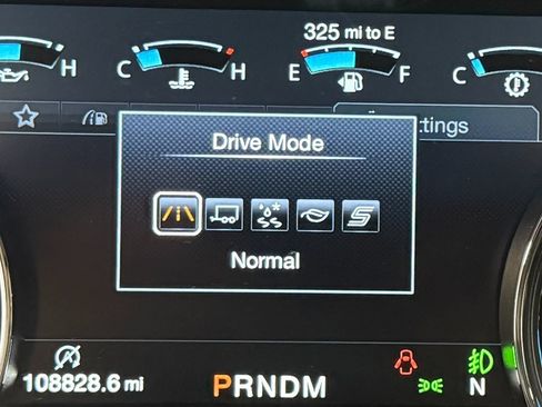 Used 2020 Ford F150 Lariat w/ Equipment Group 502A Luxury AWD/4WD image 19
