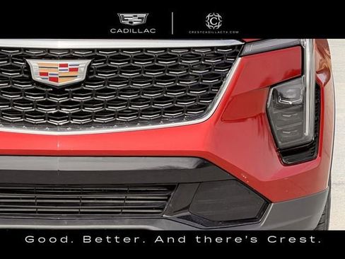 Used 2024 Cadillac XT4 Premium Luxury image 13