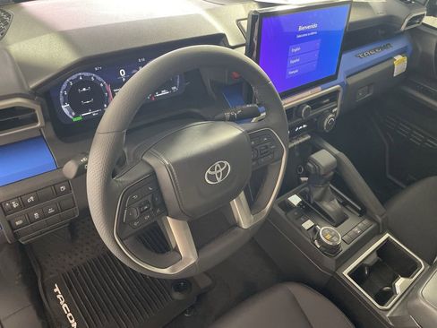 New 2025 Toyota Tacoma TRD Off-Road image 11