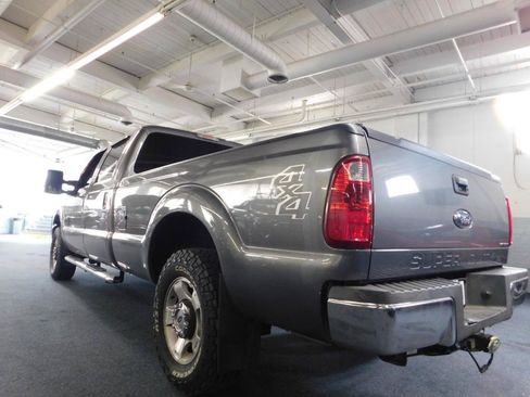 Used 2012 Ford F250 XLT AWD/4WD image 2
