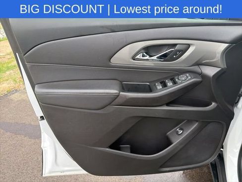 Used 2023 Chevrolet Traverse LT AWD/4WD image 25