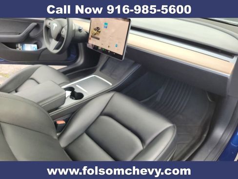 Used 2023 Tesla Model 3 Standard Range image 22