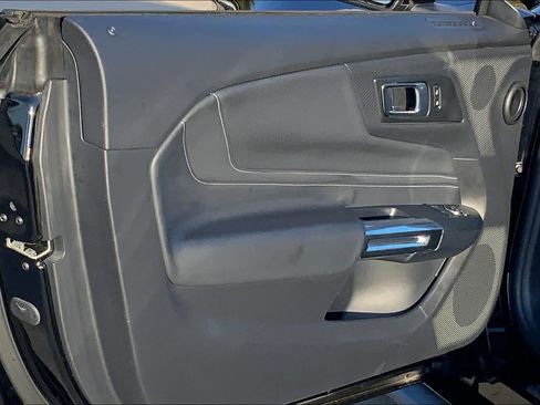 Used 2024 Ford Mustang Premium image 17