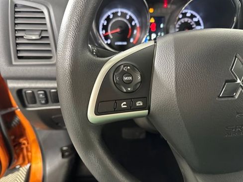 Used 2024 Mitsubishi Outlander Sport ES image 15