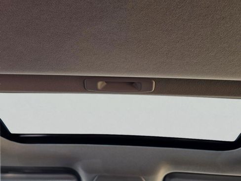 New 2026 Nissan Sentra SV w/ SV Convenience Package FWD image 24